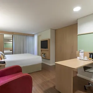 **** Отель Mercure Nacoes Unidas Бразилия